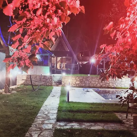 شاليه Caglayan *